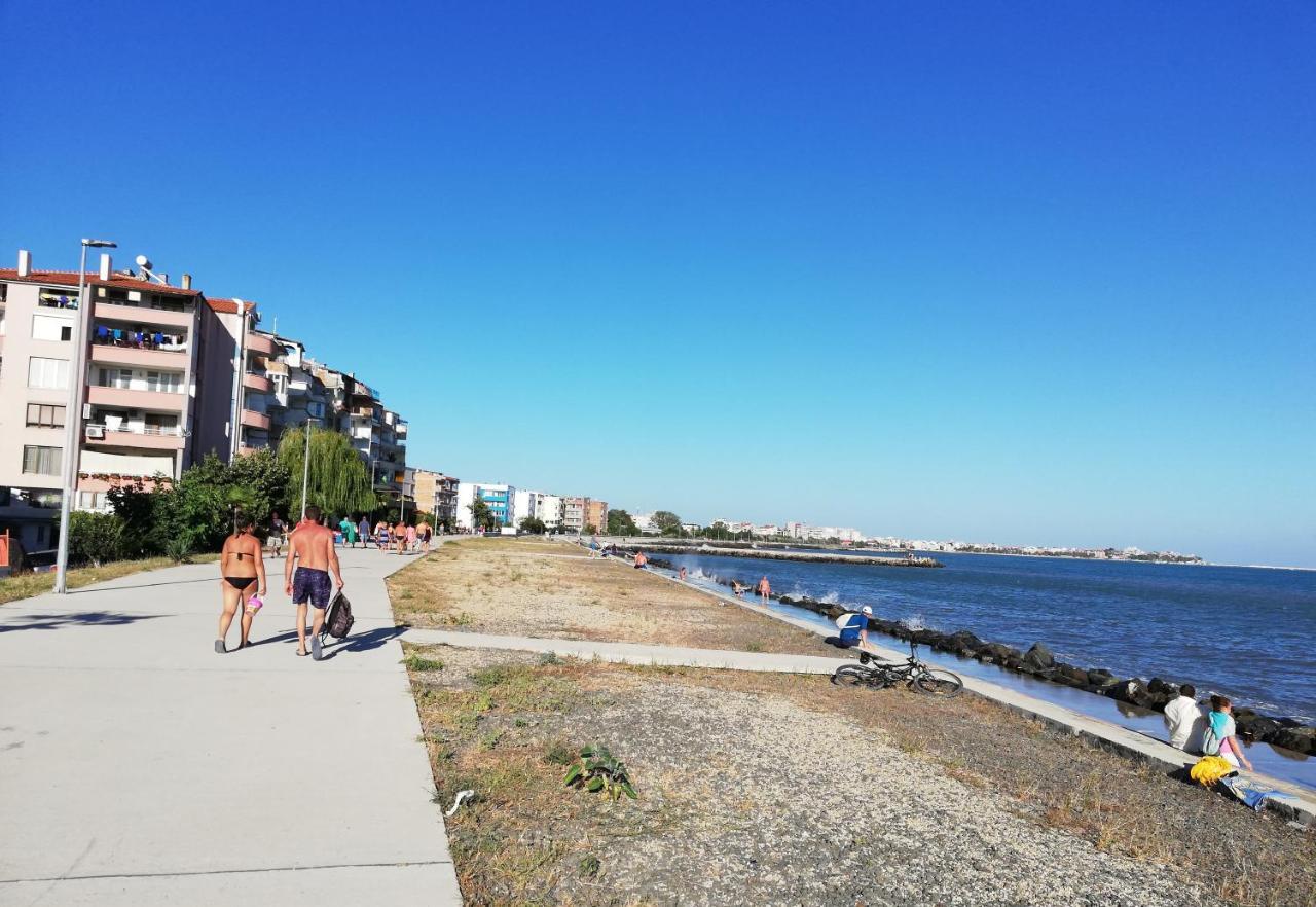 Sunny Day Apartment Поморие Экстерьер фото
